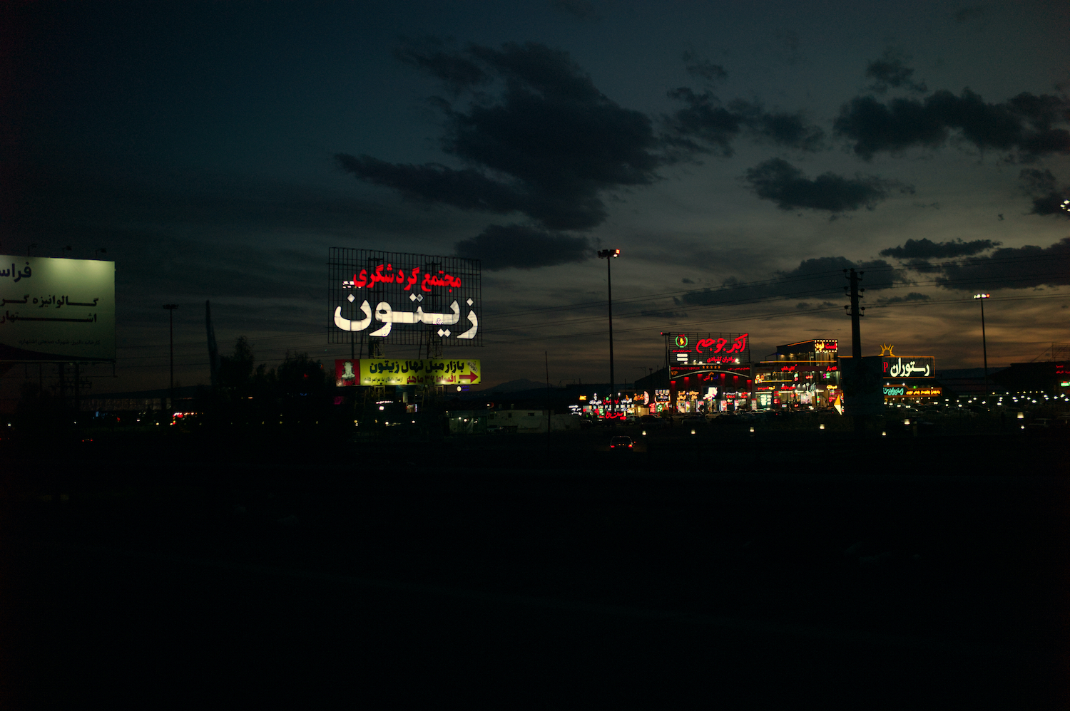 02.jpg